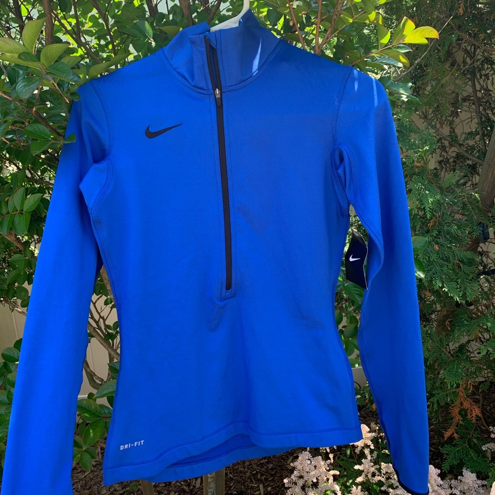 Nike dri-fit half zip